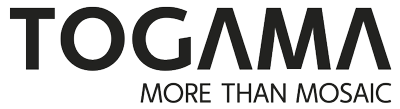 Logo de Togama, marca especializada en mosaicos de vidrio decorativos.